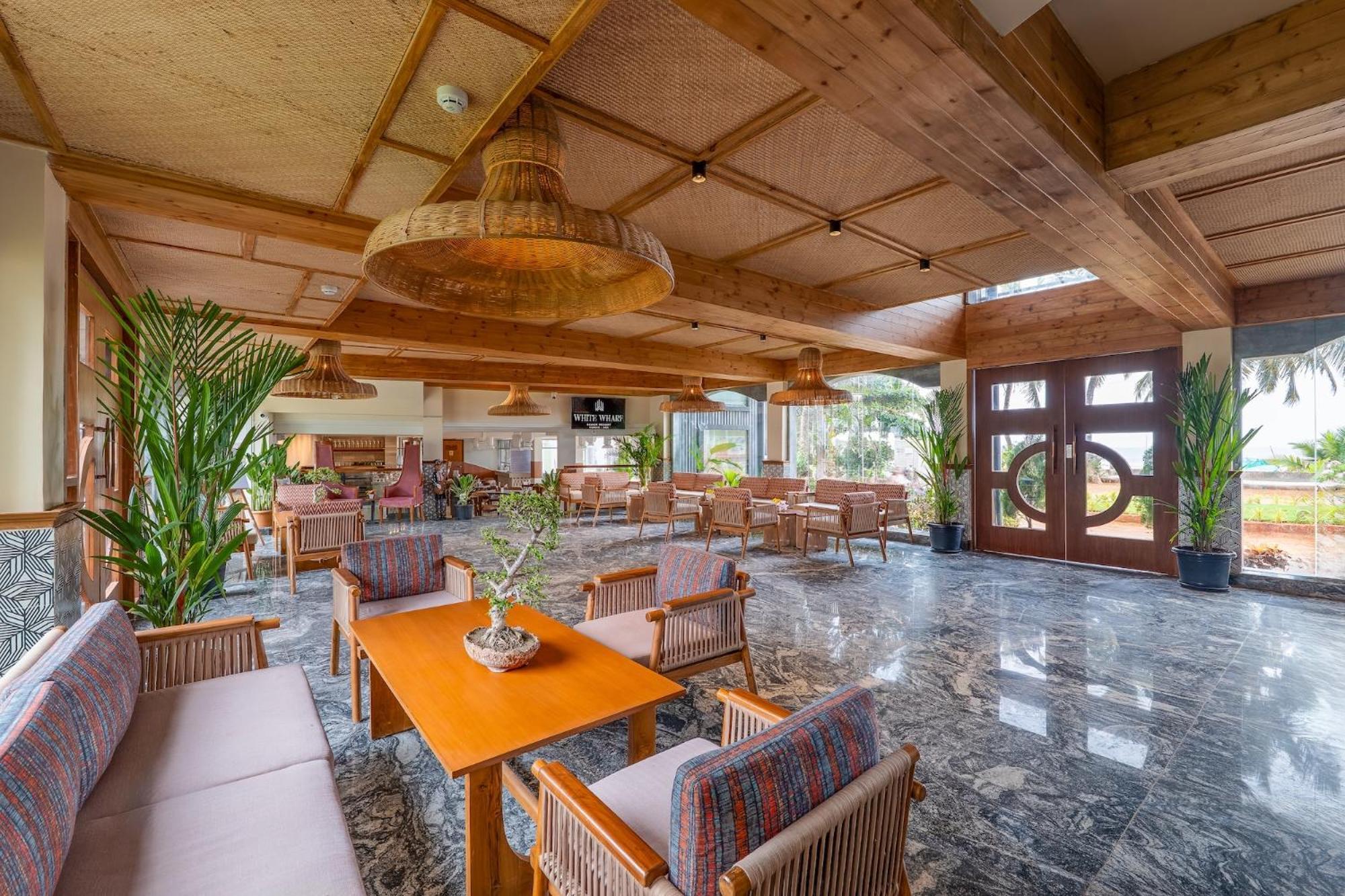 White Wharf Beach Resort Morjim Goa 외부 사진